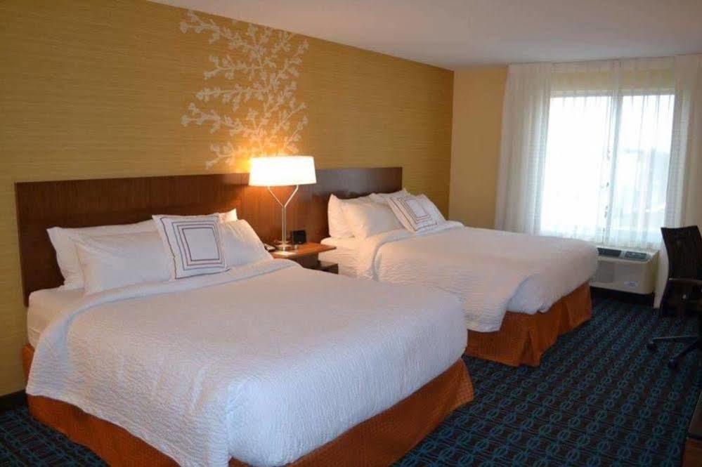 Fairfield Inn & Suites By Marriott East Grand Forks Exterior photo